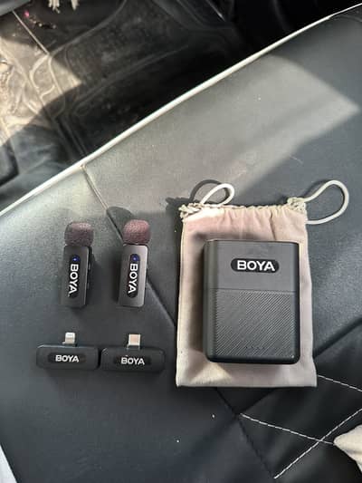 Boya Dual Wireless Microphone System (Type-C & Lightning Compatible)
