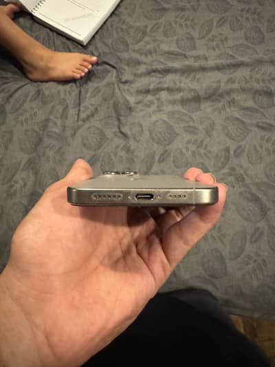 Apple iPhone 16 Pro Max