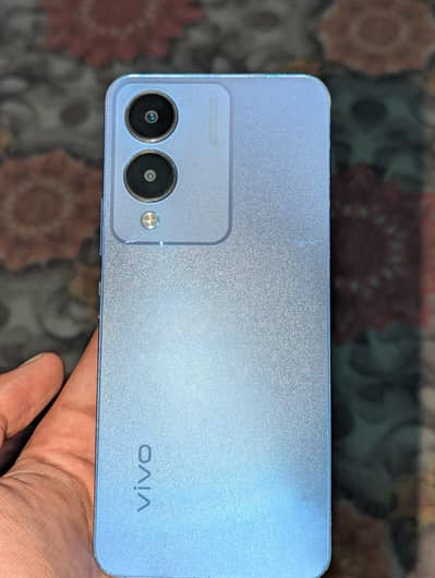 Vivo Y17s