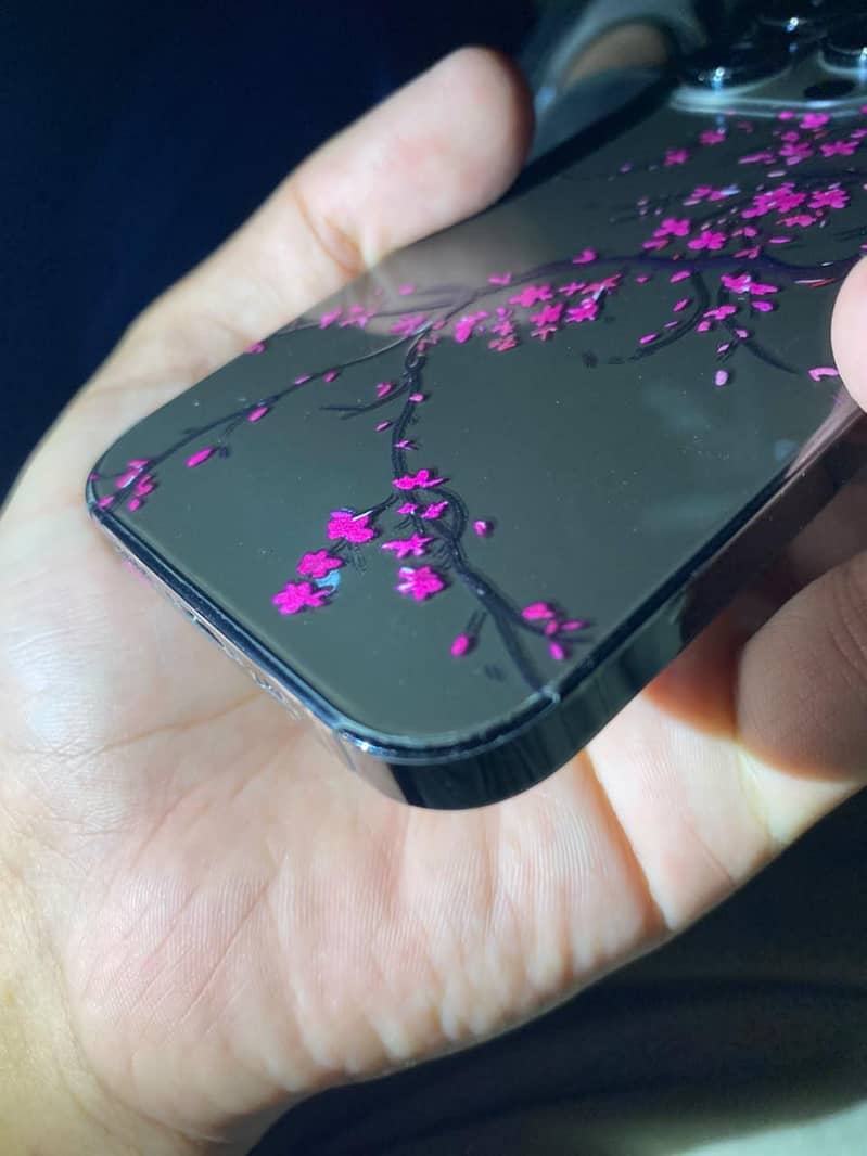 iphone 14 pro  (NON) 1