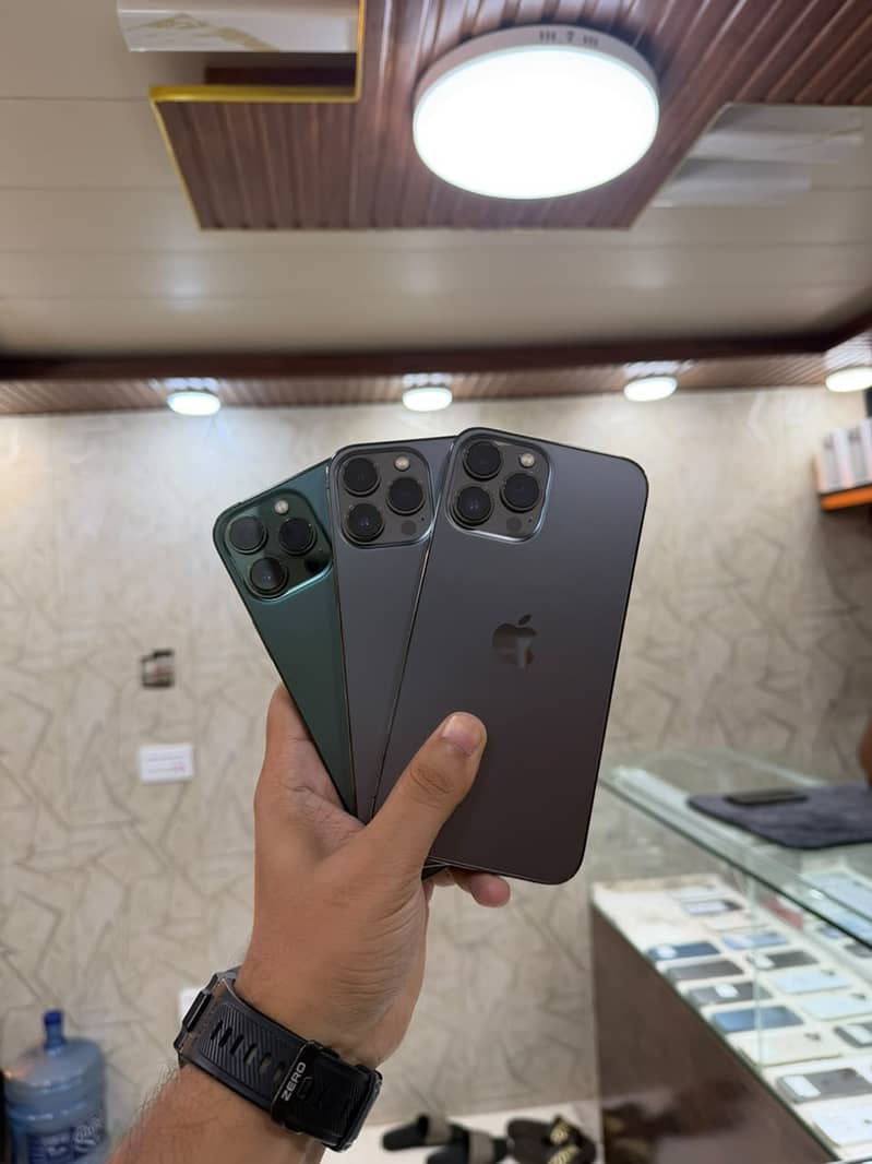 Apple iPhone 13 Pro Max 5