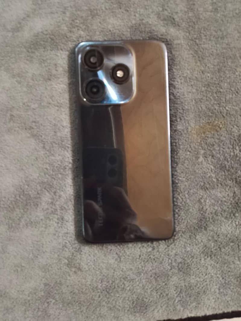 Tecno Spark 10C 3