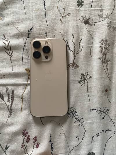 Apple iPhone 16 Pro