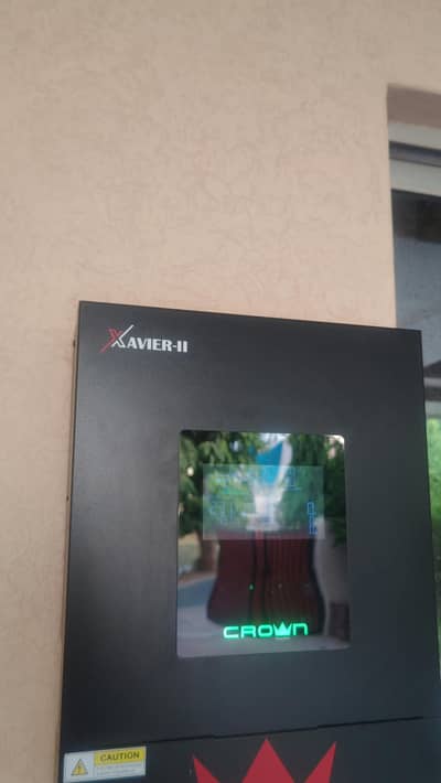 inverter crown xaiver 2 (290AH 4 BATTERIES)
