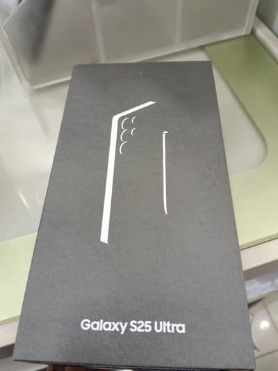 Samsung Mobile S25 Ultra