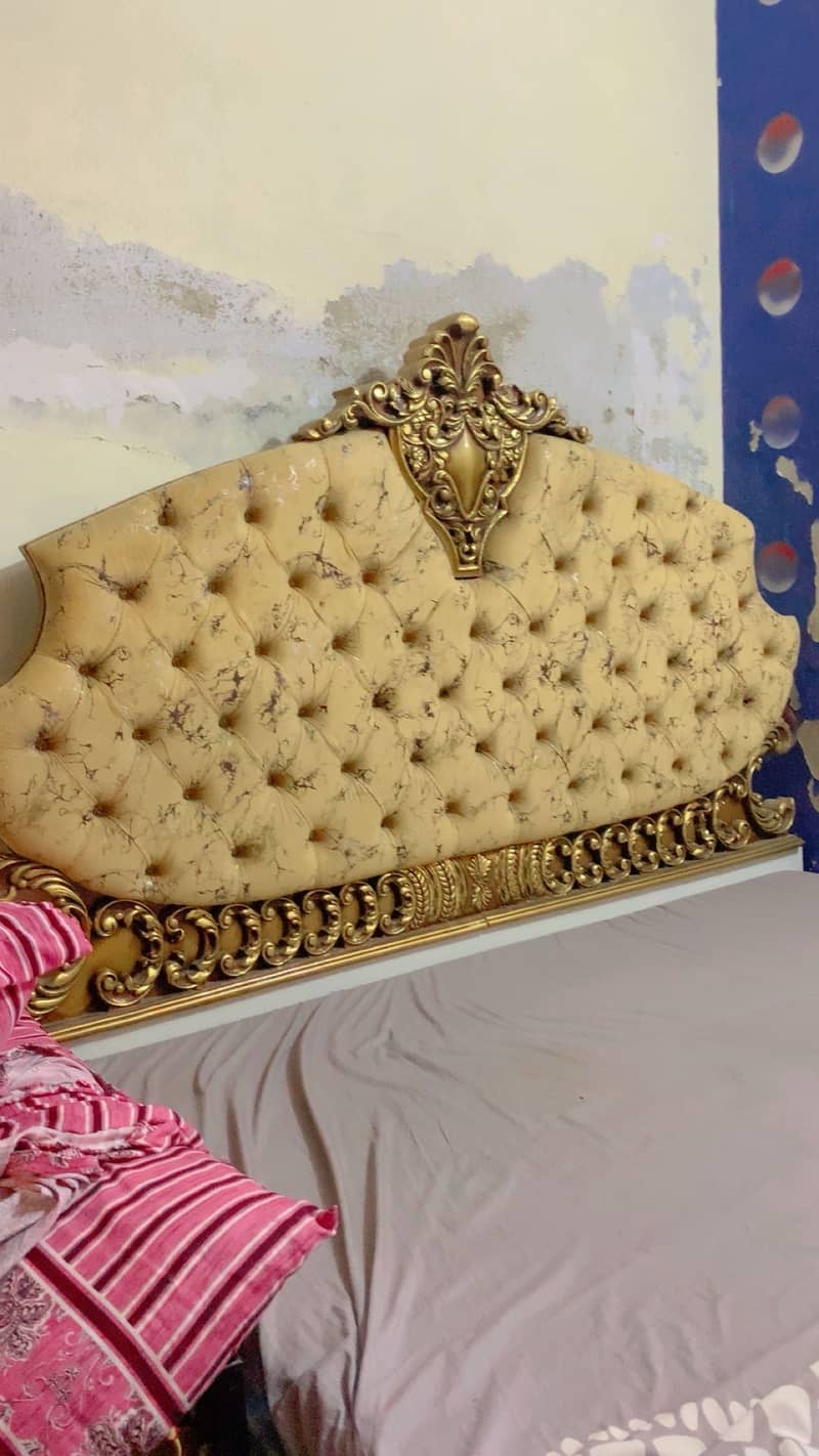 Bed and sofas 1