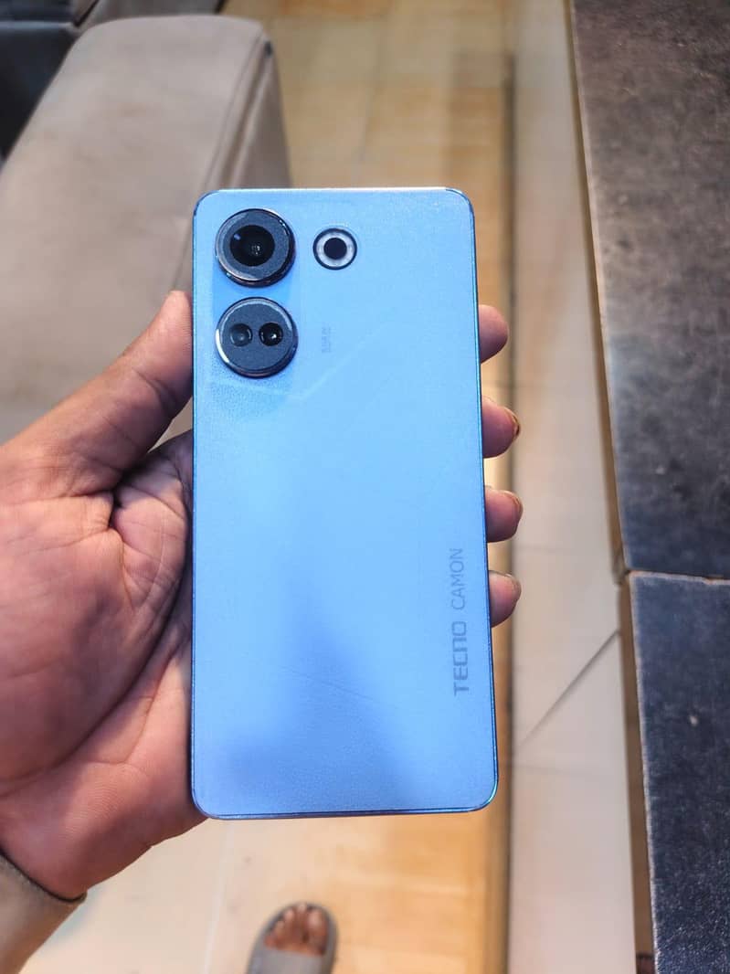 Tecno CAMON 20 2