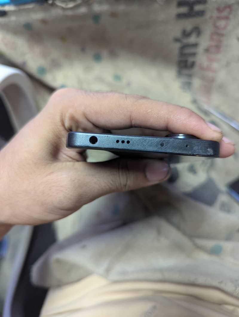 Xiaomi Redmi Note 13 2
