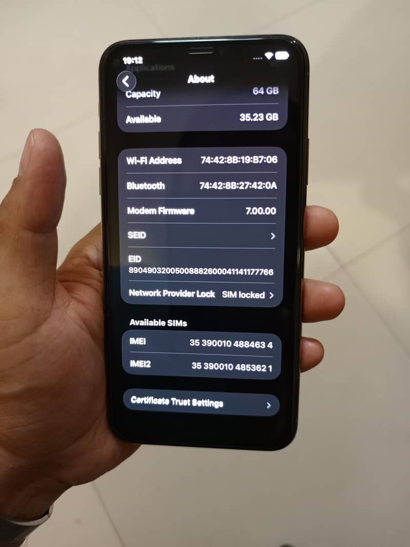Apple iPhone 11 Pro Max 9