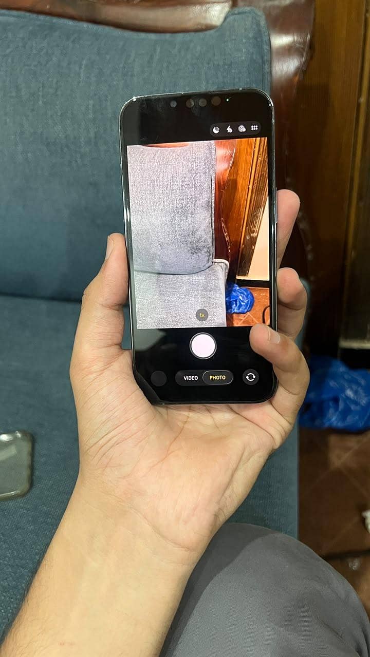 Apple iPhone 13 Pro 3