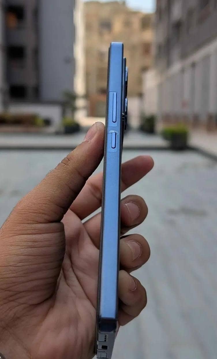 Infinix Note 40 5