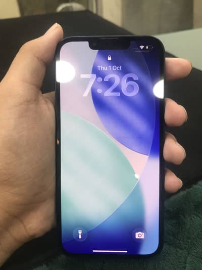 Apple iPhone 13