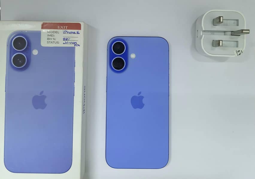 Apple iPhone 16 2