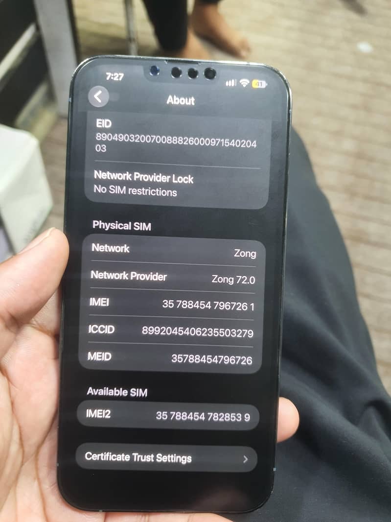 Apple iPhone 13 Pro Max 8
