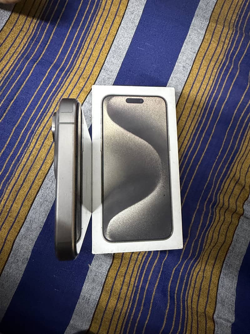 Apple iPhone 15 Pro Max 7