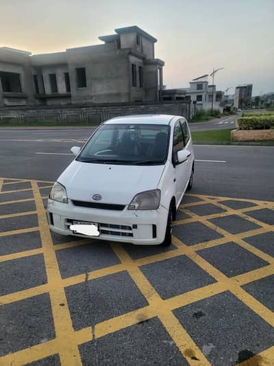 Daihatsu Mira 2013