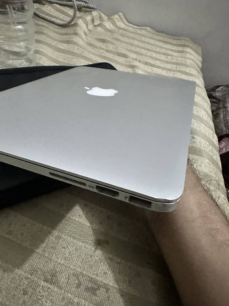 Mac Book Pro 2015 0
