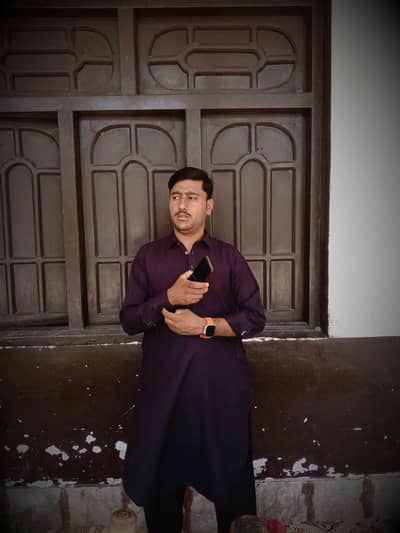 Naveed Khan