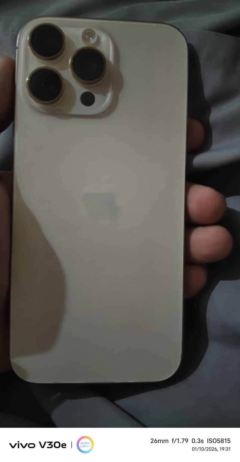 iphone 16 pro max JV 5