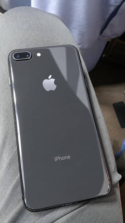 Apple iPhone 8 Plus