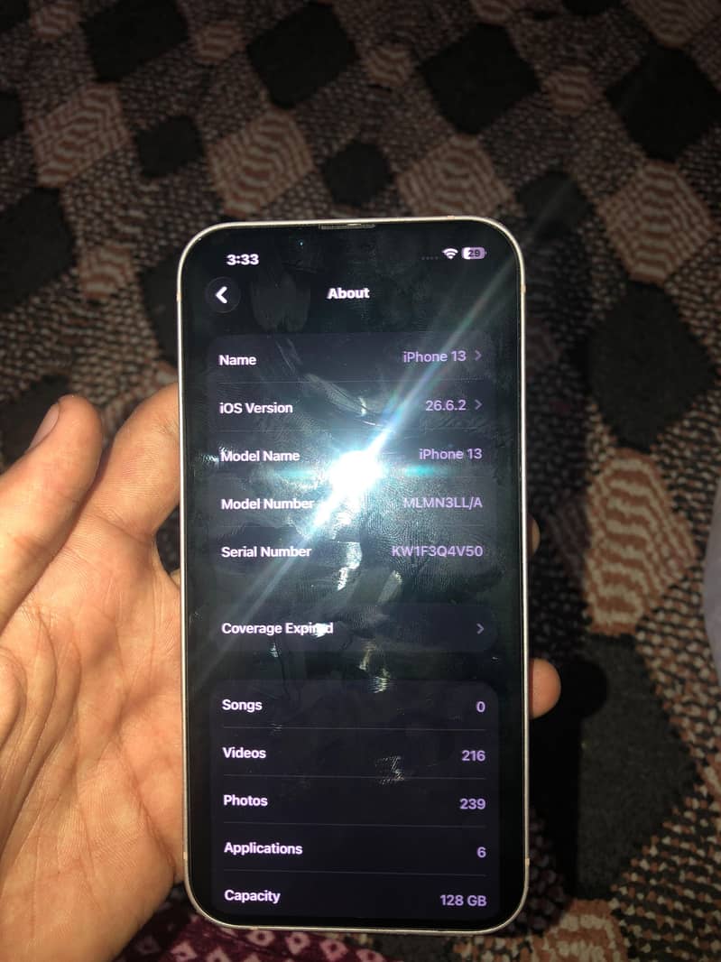 Apple iPhone 13 4