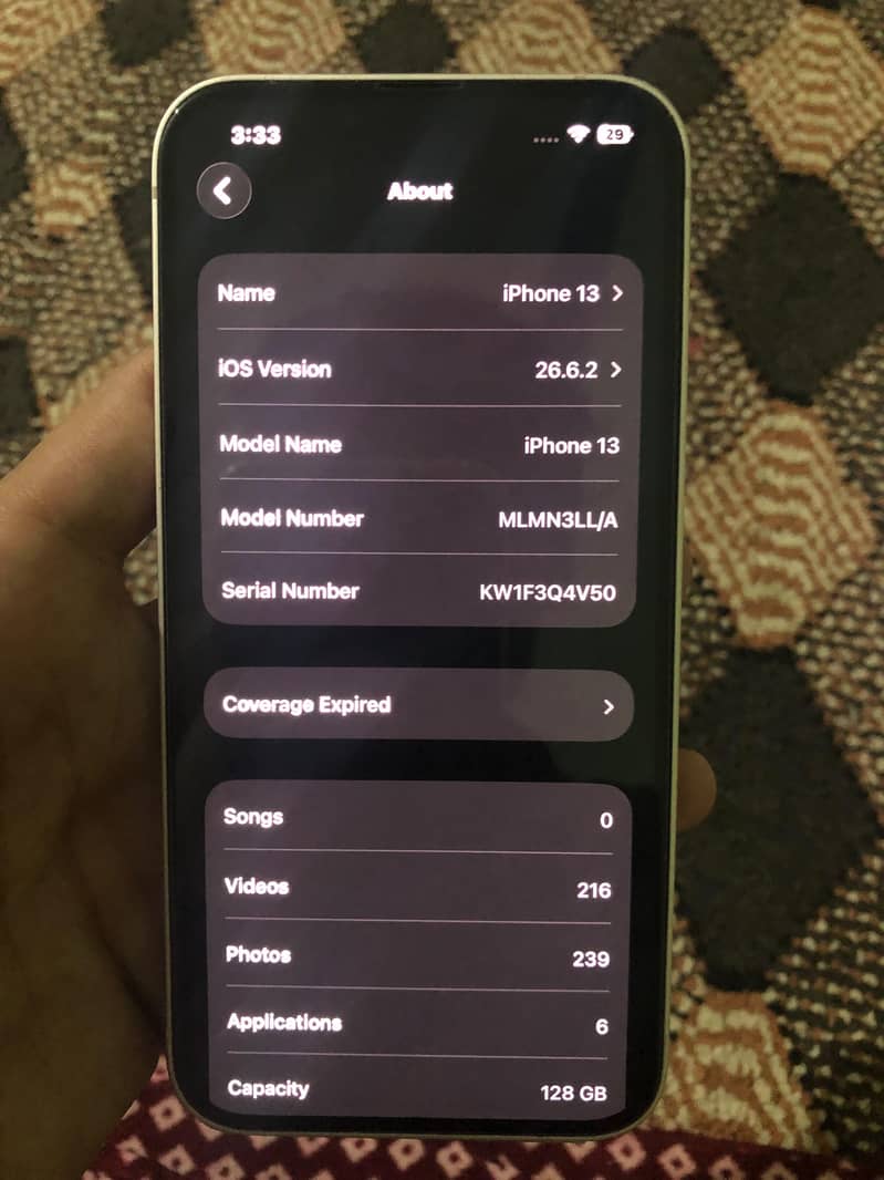 Apple iPhone 13 5