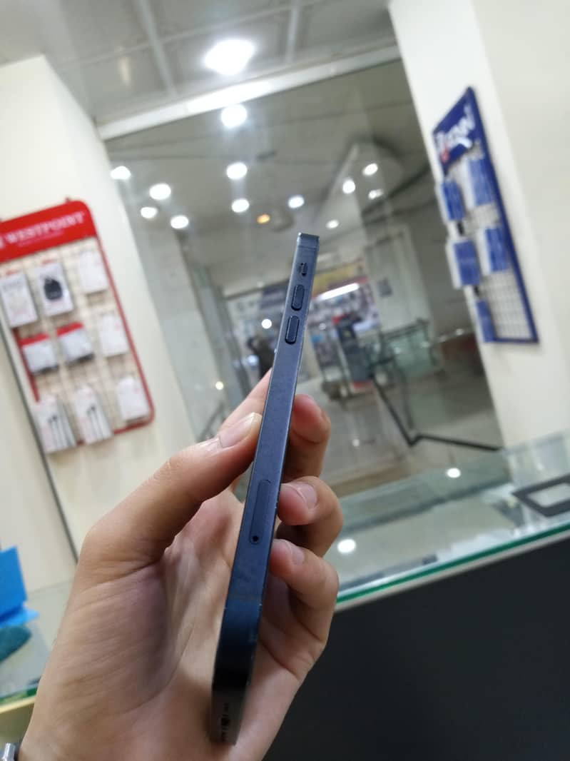 Iphone 12 2