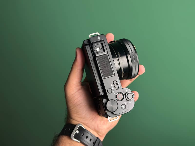 Sony ZV-E10 4