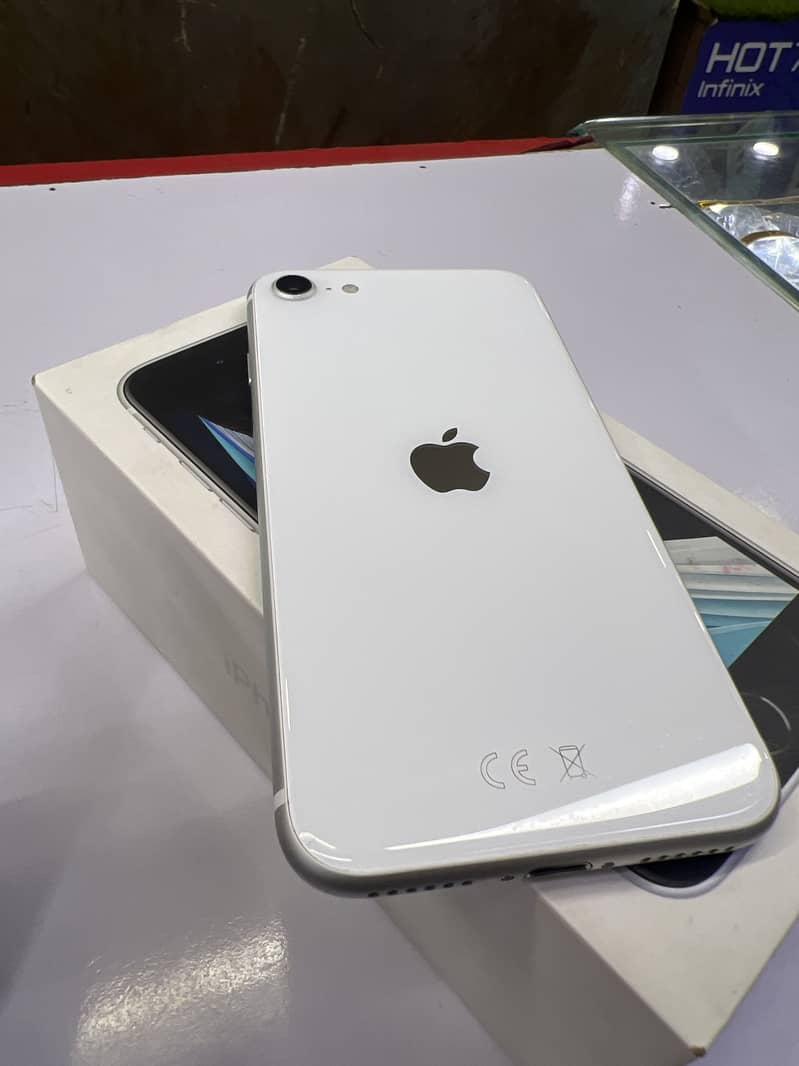 Apple iPhone SE 0