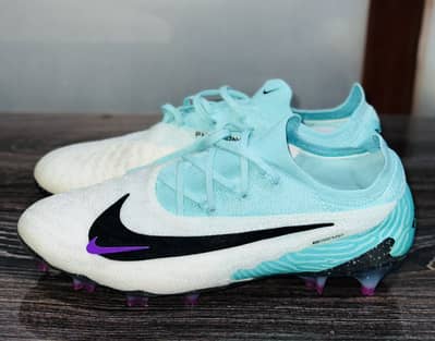 Nike Phantom GX