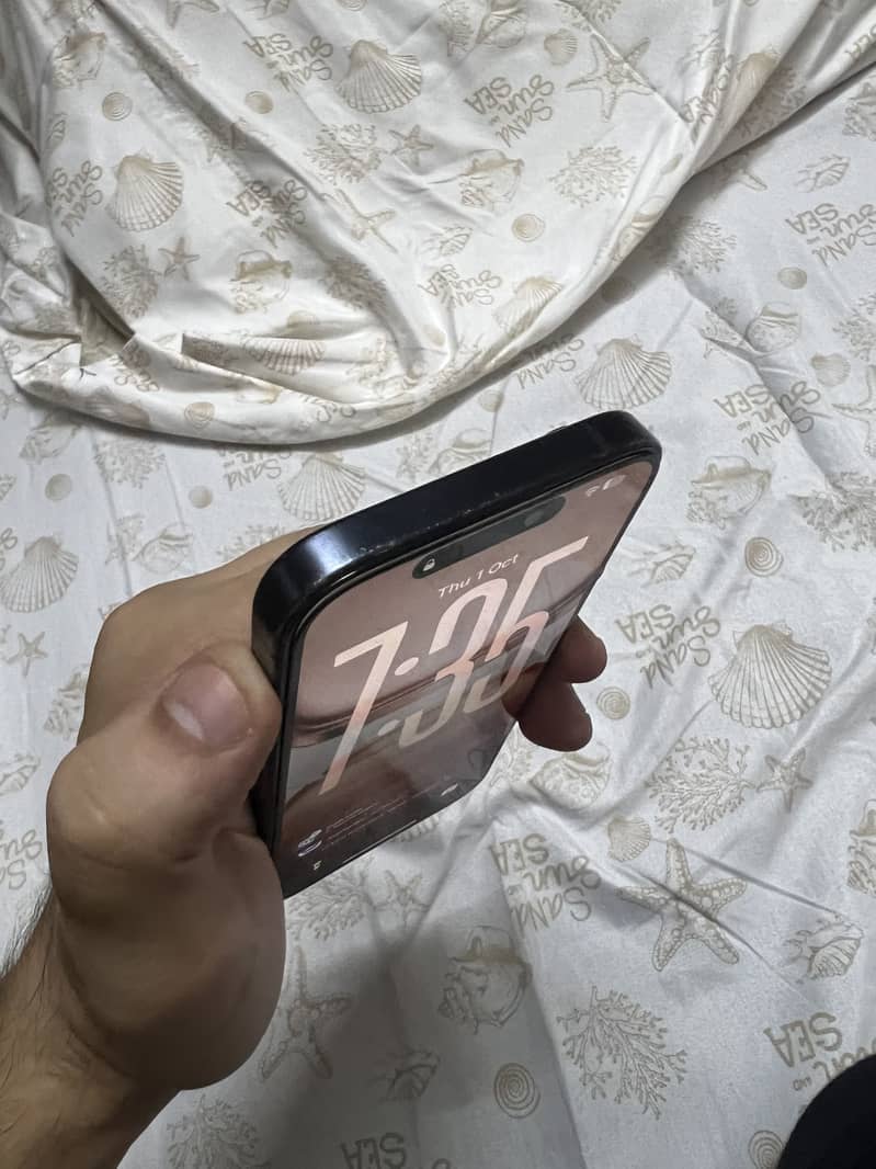 Apple iPhone 15 Pro 5