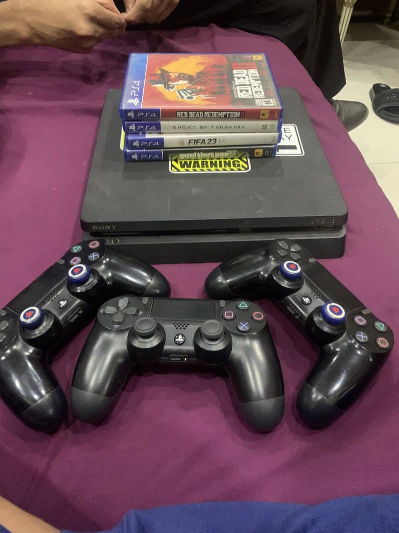 Ps4 slim 6
