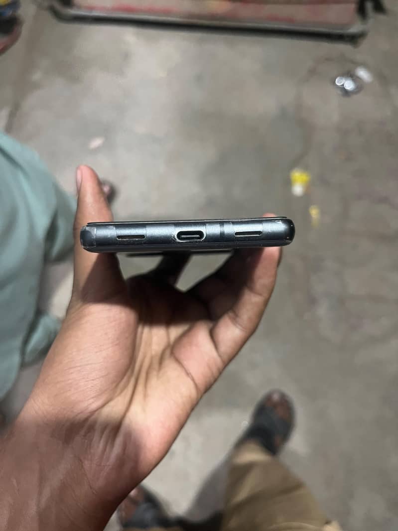 Google Pixel 7a 3