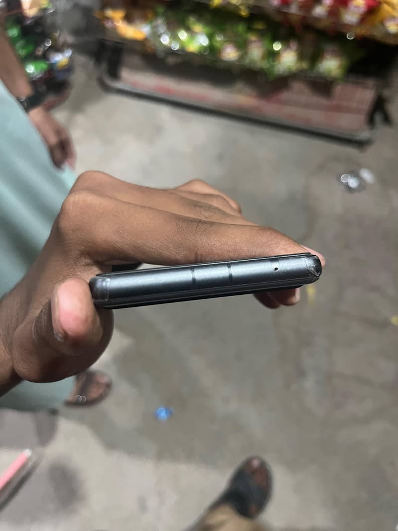 Google Pixel 7a 4