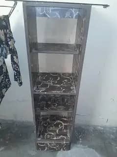 istari stand. 1