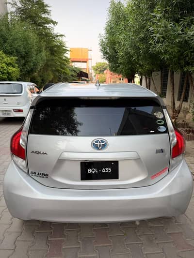 Toyota Aqua 2016