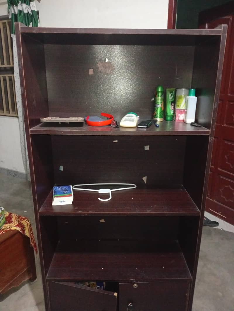 Cubbed shelf 4