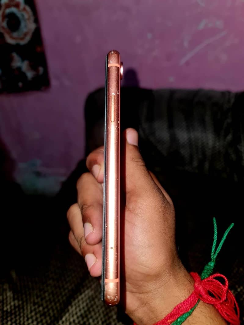 Apple iPhone XR 11