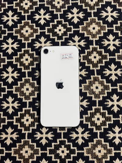 Apple iPhone SE