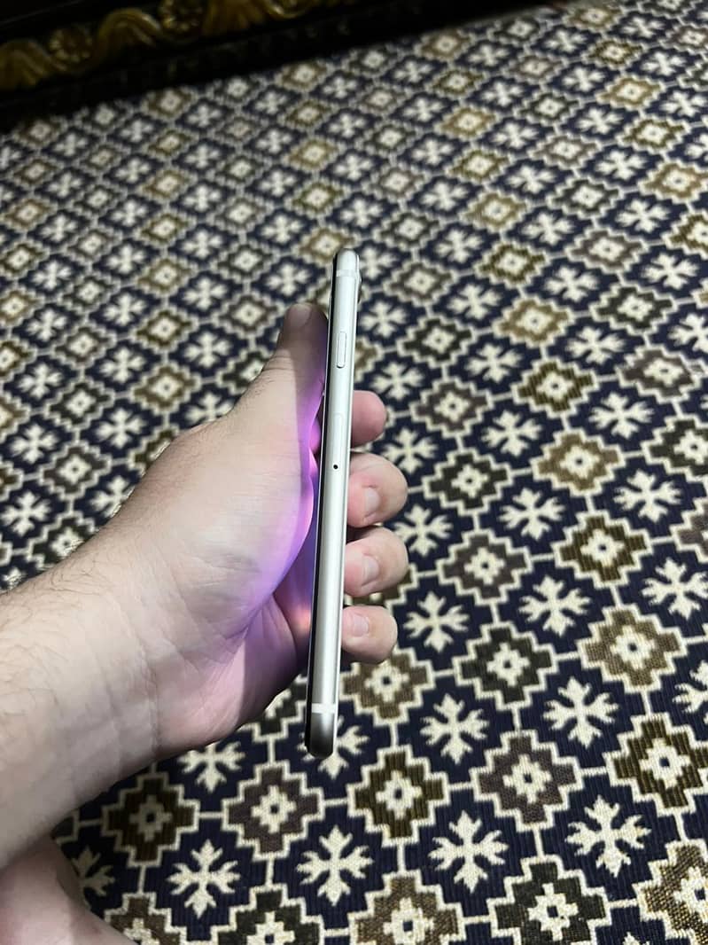 Apple iPhone SE 2