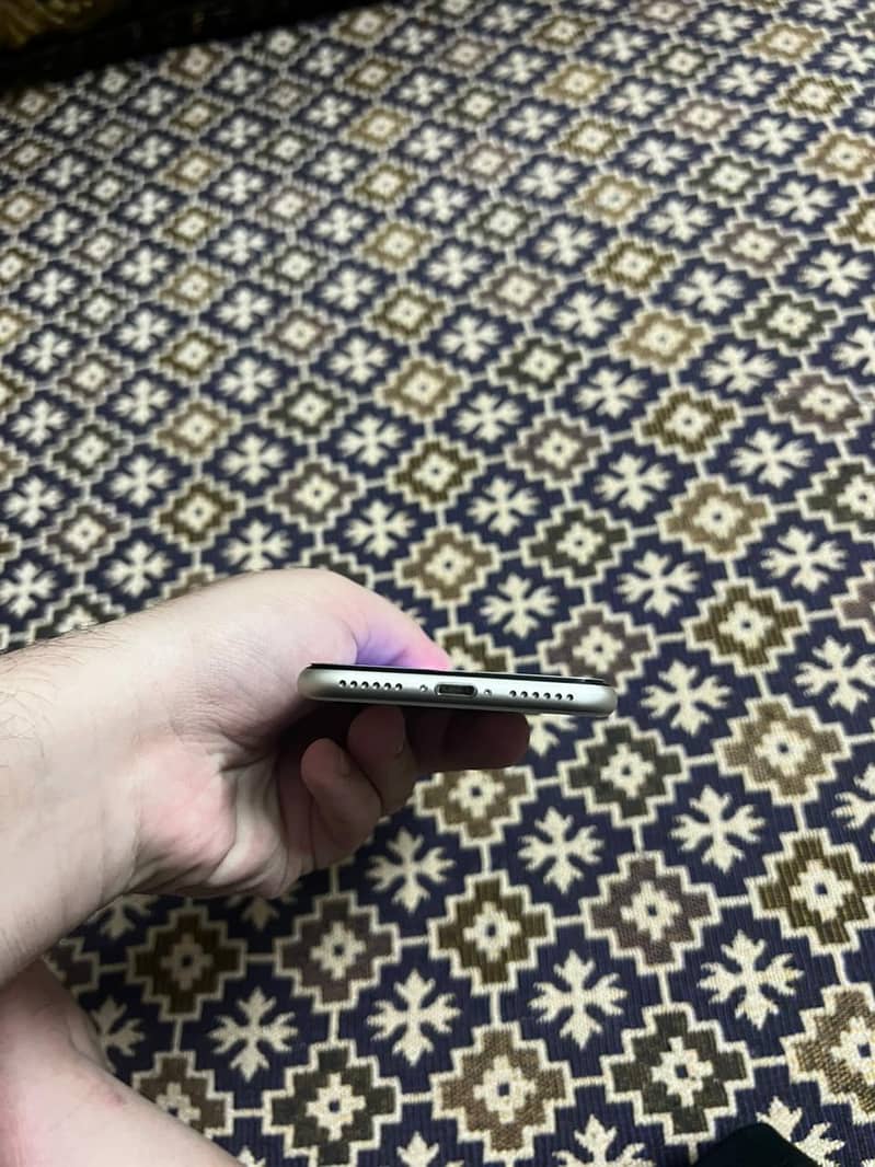 Apple iPhone SE 5