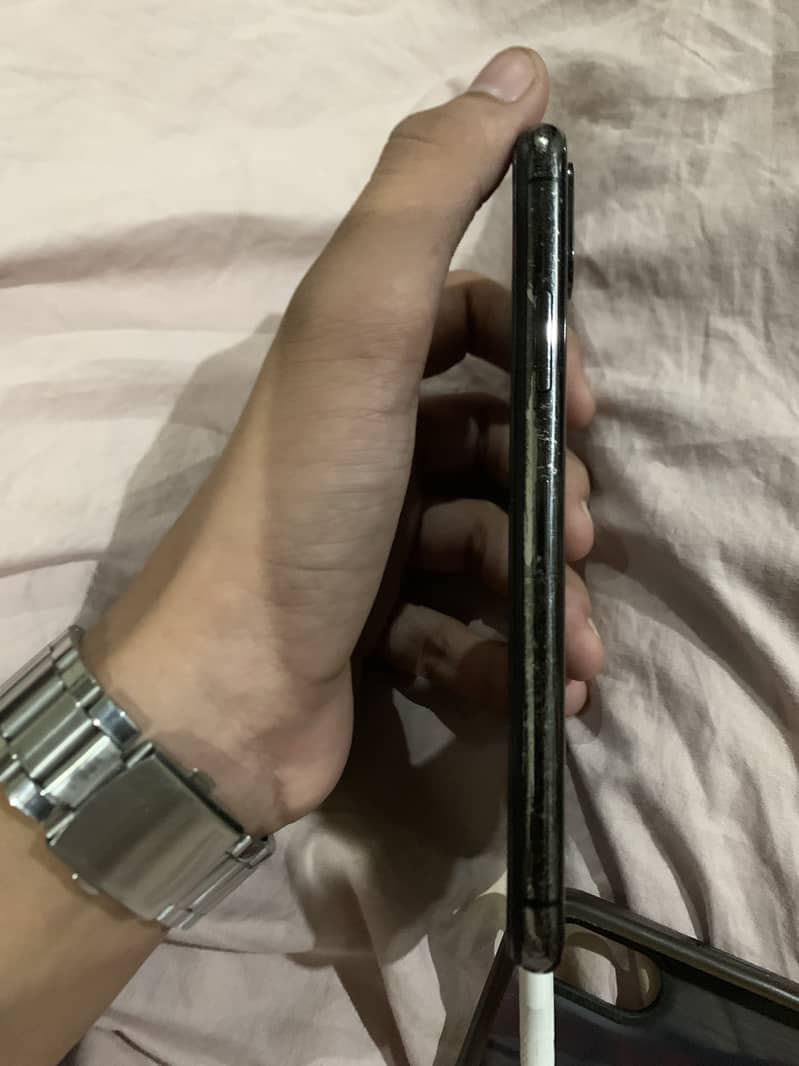 Apple iPhone X 1