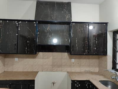 2.5 MARLA PORTION AVAILABLE FOR RENT IN PALM GARDEN IEP ENGINEER TOWN