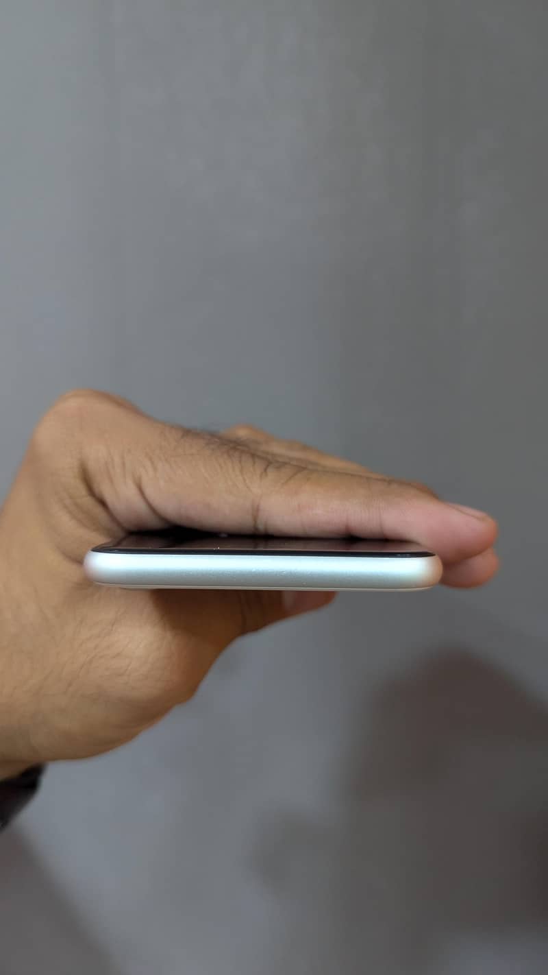 Apple iPhone SE 1
