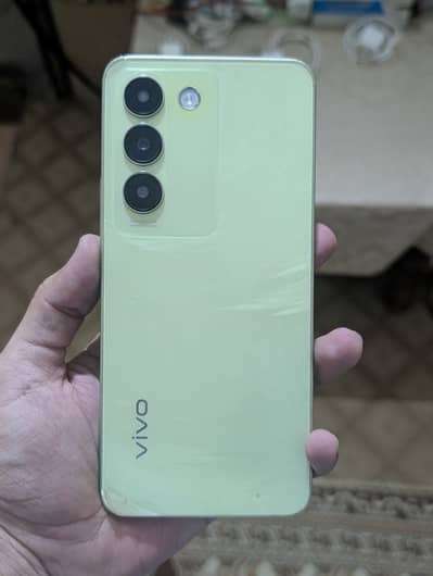 Vivo Y100
