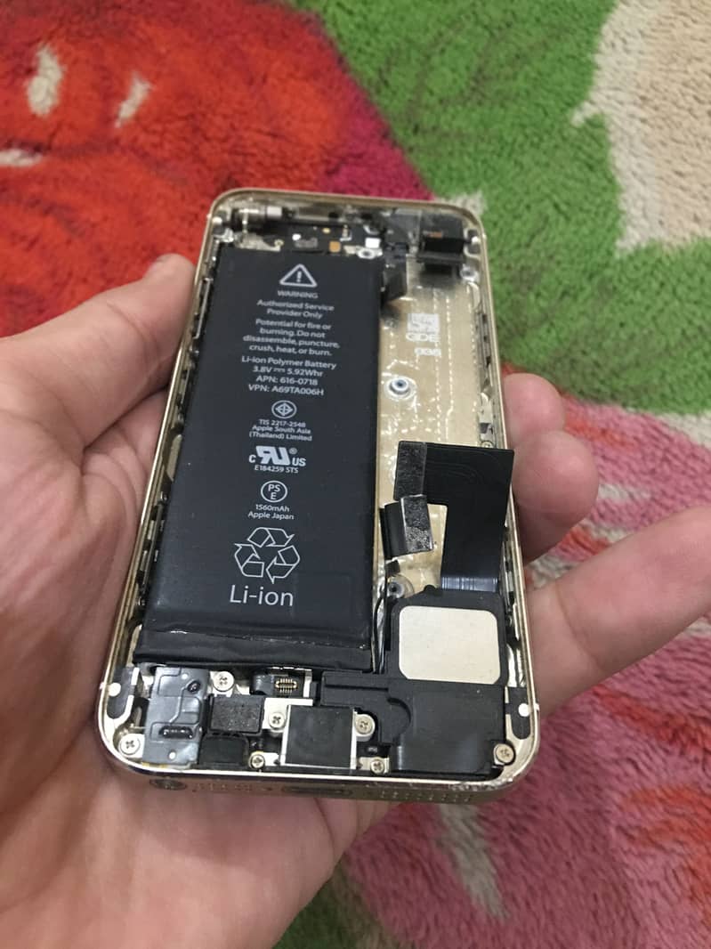 Apple iPhone 5s 0