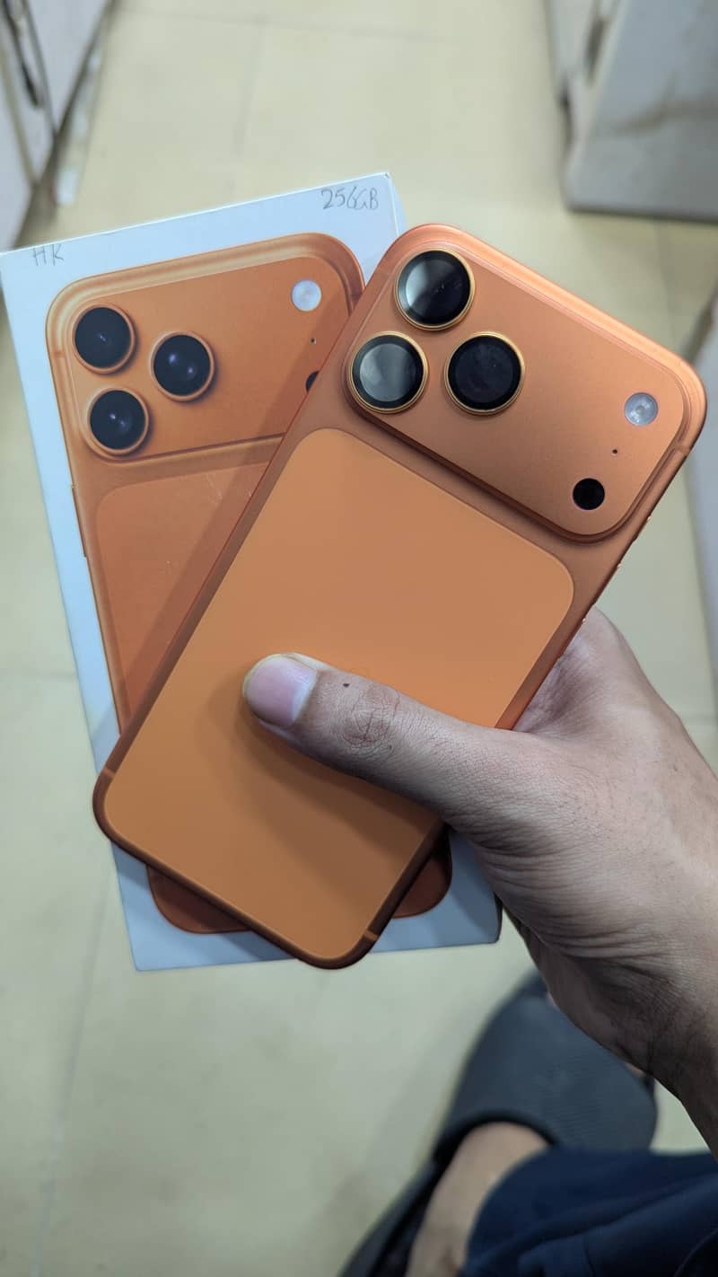 Apple iPhone 17 Pro Max 0