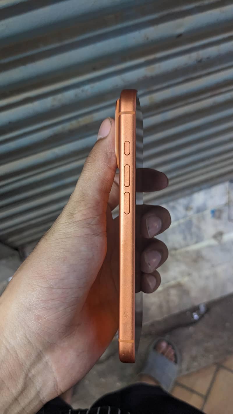Apple iPhone 17 Pro 2