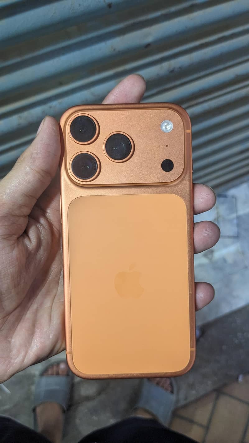 Apple iPhone 17 Pro 3