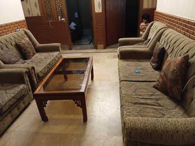 7 Seater Sofa Set 10/10 Condition